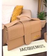 حقيبة جاكيموس  بيج درجة اولى مقاس  22cm